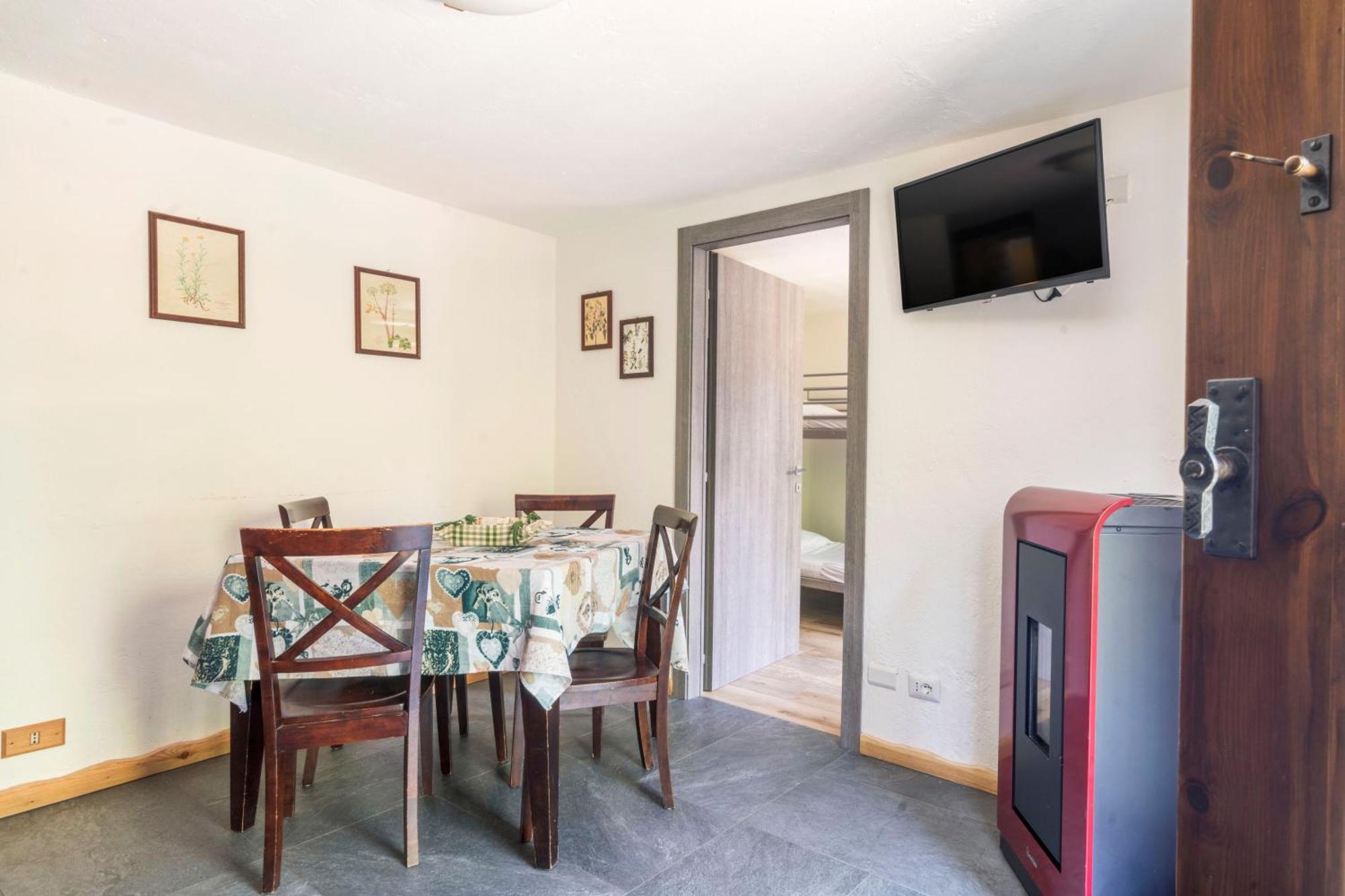 Antey-Saint-André Residence Covalou מראה חיצוני תמונה